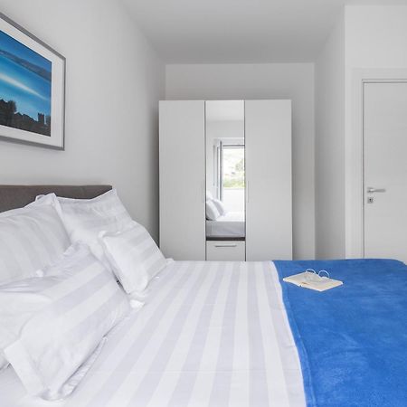 Apartments Villa Salona Sky Room photo