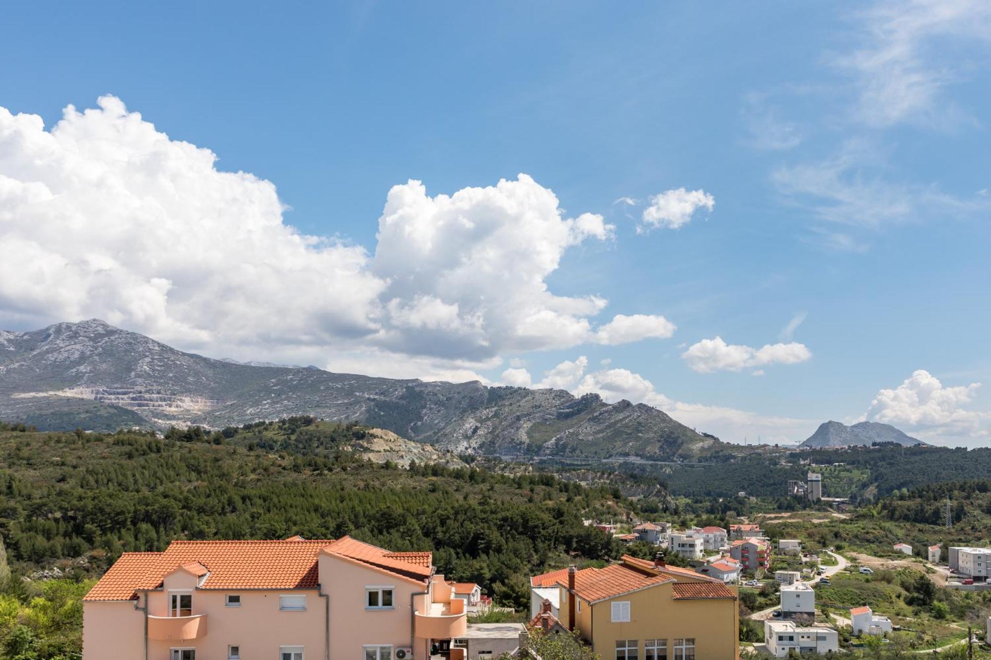 Apartments Villa Salona Sky Room photo