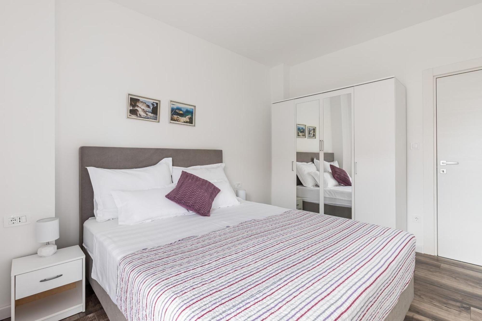Apartments Villa Salona Sky Room photo