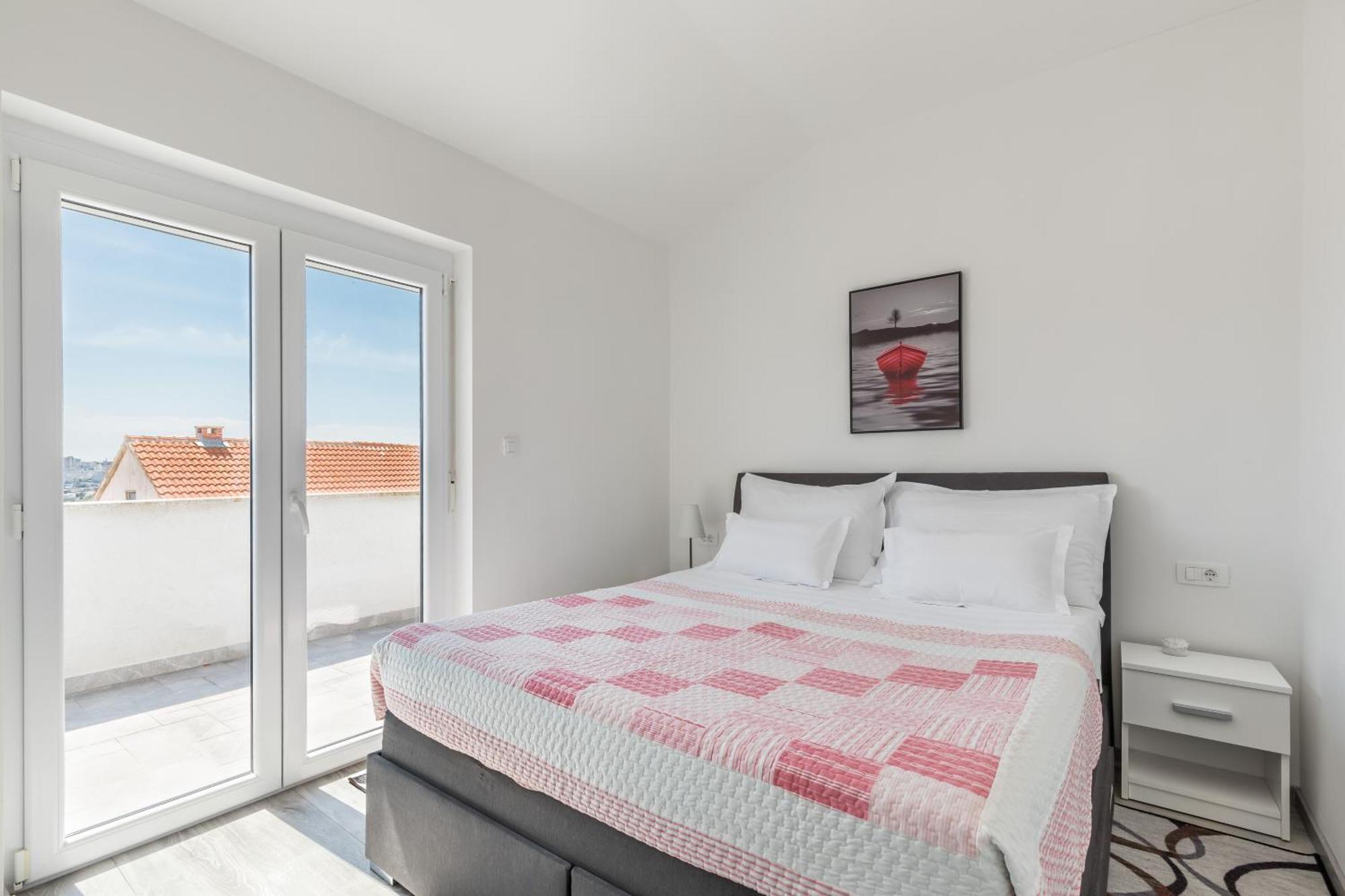 Apartments Villa Salona Sky Room photo
